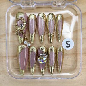 Gold Chrome & Mauve Press-On Nail Set DIY Easy & Reusable At Home Manicure